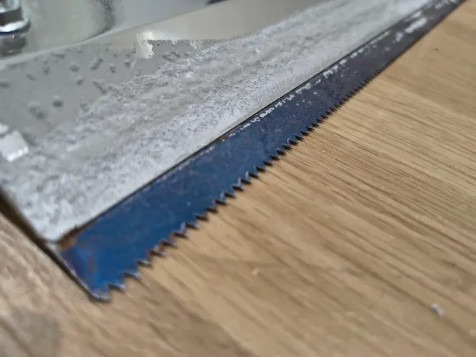 Rodo dentado para argamassa autonivelante
