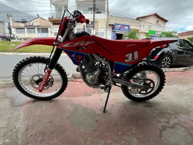 Honda CRF 250 F 2023