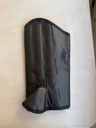 Perneira com velcro