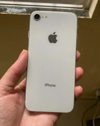 iPhone 8 