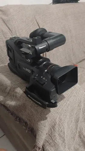 Filmadora profissional Panasonic 