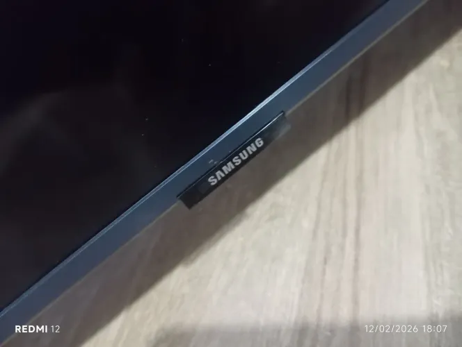 Tv para retirar peças /concertar