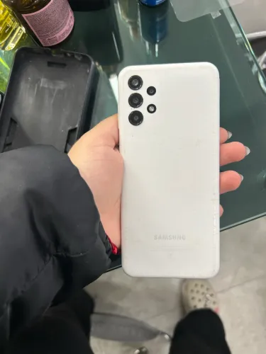 Samsung Galaxy A13 128GB / 4GB RAM - R$ 400,00