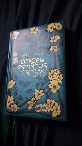 ACOTAR - Corte de espinhos e rosas edição Luxo 