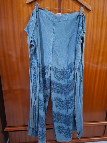 Calça feminina indiana bordada (importada)