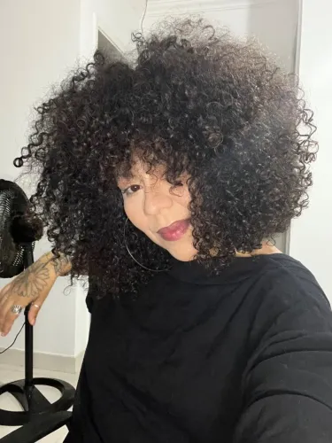 Wig cacheada humana