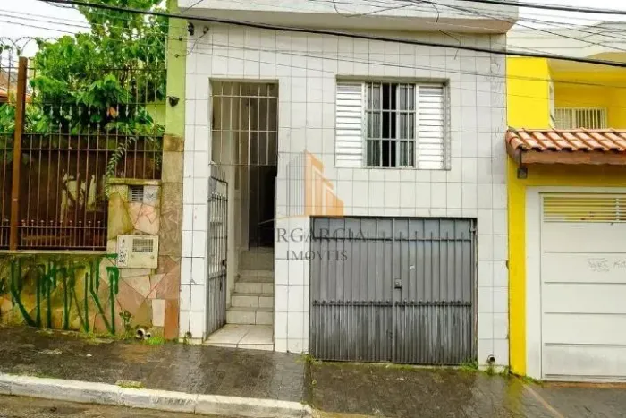 Sobrado à Venda na Penha SP: 2 Dorms, 100m² por R$480mil