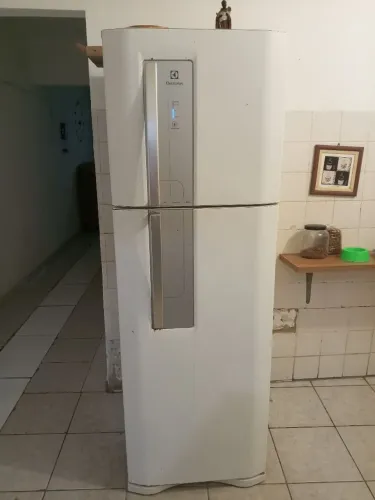 Geladeira Electrolux duas portas