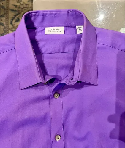 Camisa Calvin Klein GG NOVA - retirada na av. Epitácio Pessoa, 2664