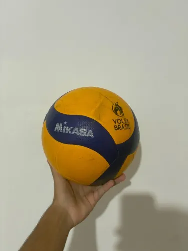 Bola de Vôlei Mikasa V200W Original Usada