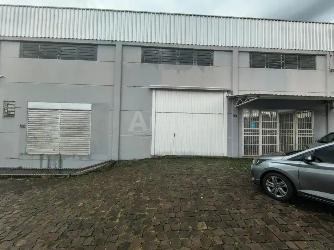 Pavilhão para Locação no São Cristóvão - Ótima Localização Comercial