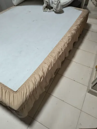Imperdível!!! 02 Boxes de Cama por apenas R$500,00.