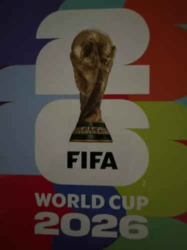 Pacote de figurinha da copa