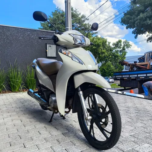 Honda Biz 125 único Dono 2023