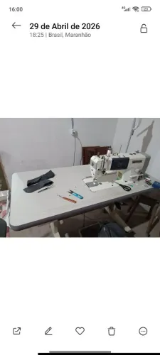Máquina de costura reta industrial