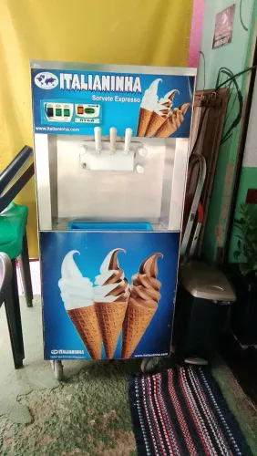 Máquina de sorvete expresso Italianinha 