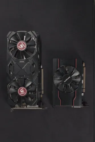 RX 550 4GB + RX 580 2048SP 8GB