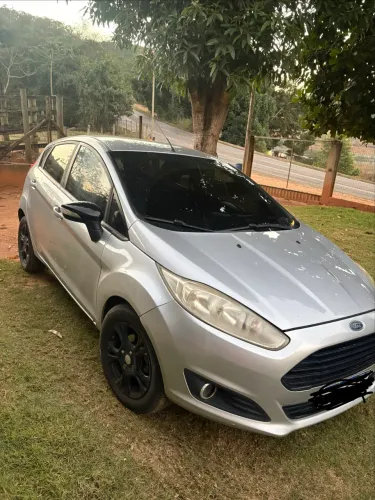 Ford Fiesta 1.5 16V Flex Mec. 5P 2014