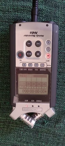 Gravador zoom h4n