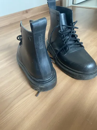 Coturno Melissa
