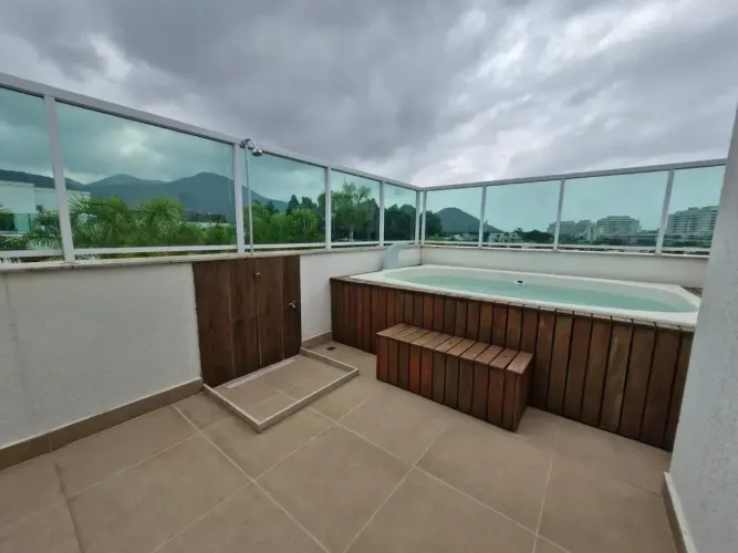 Duplex para venda possui 161 metros quadrados com 4 quartos