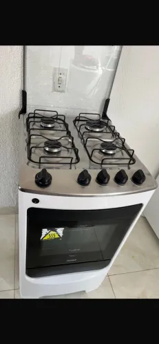Fogão semi novo