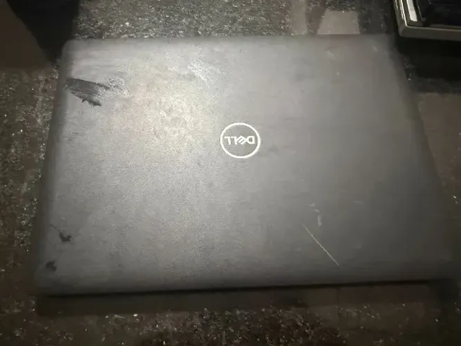 Notebook Dell i5 7ª geração não liga. 