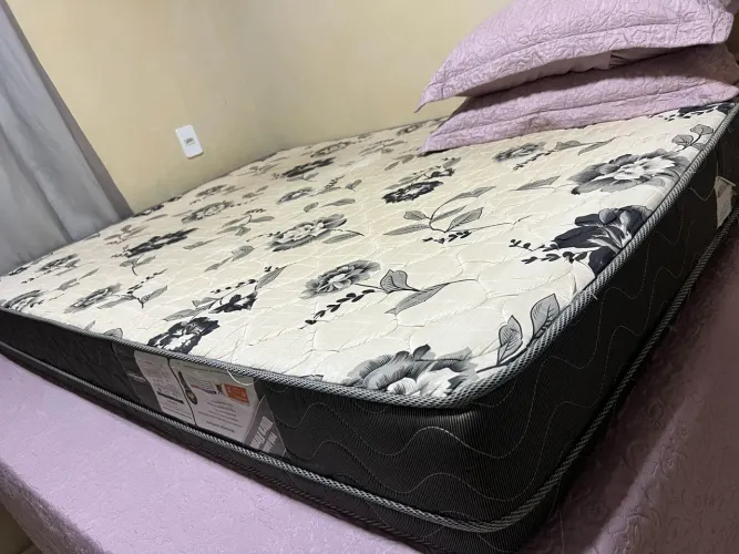 Cama de casal Ortobom