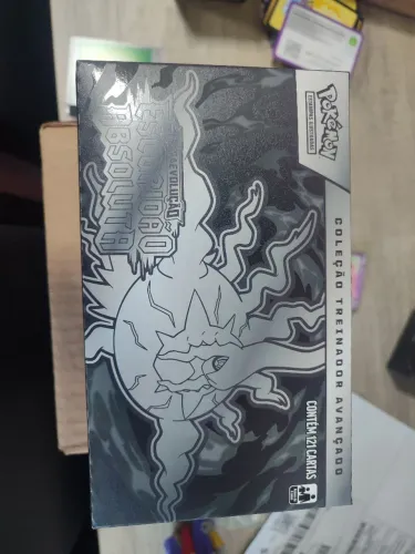 Pokémon TCG Escuridão Absoluta ETB