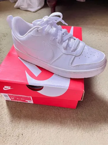 Tênis Nike Court Borought tam 35