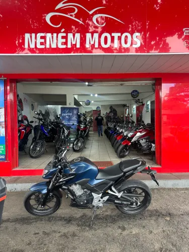 300F - 2025 - 3.000km - 27.500,00$