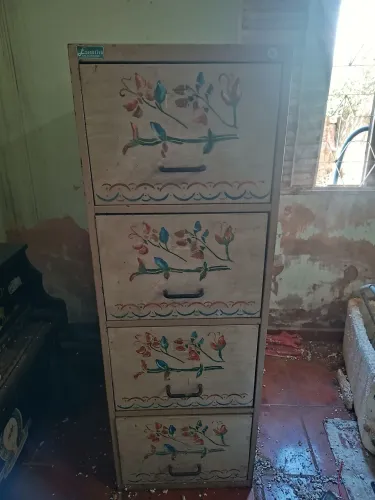 Arquivo de aço 4 gavetas grandes