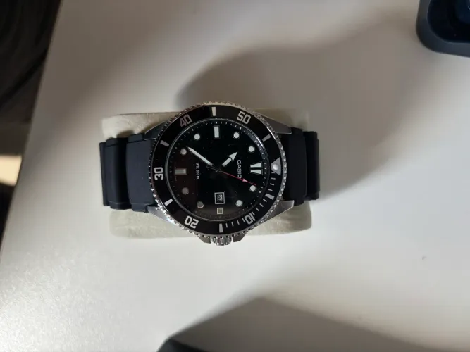 Casio MDV-107 ?Casio Duro? Original