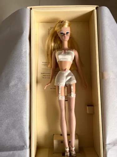 Barbie Silkstone 