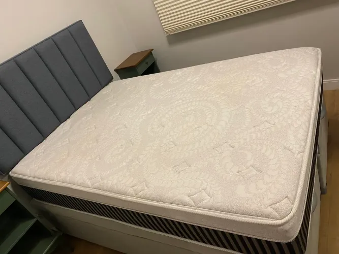 Cama box baú viúva