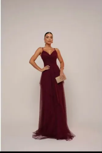 Vestido de festa usado uma única vez 