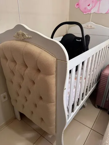 Berço realeza mais bebê conforto mais Base