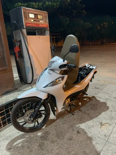 Biz 125 ex a venda