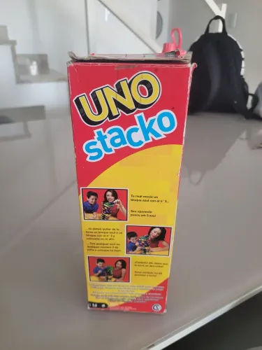 Uno stacko