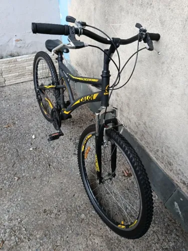 Bicicleta Caloi aro 26