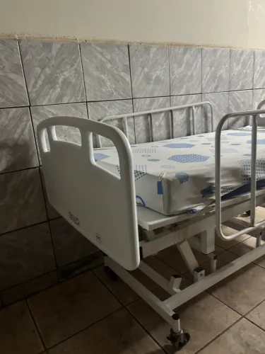 Cama Hospitalar Manual 3 regulagens