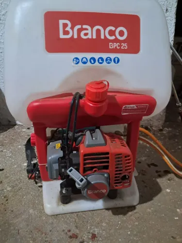 Vendo bomba motorizada