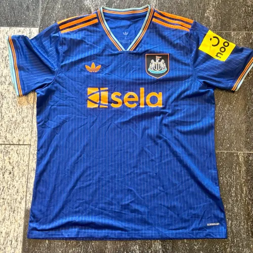Camisa Newcastle