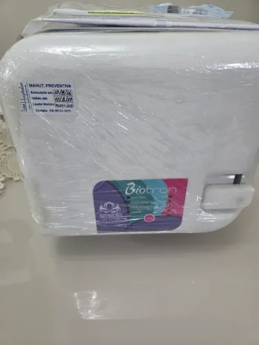 Vendo autoclave biotron litros em ótimo estado. Pouco uso e toda revisada. Valor 1500 reai