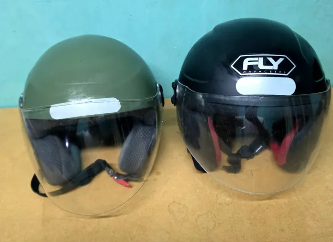 2 capacetes tamanho 56 (2)