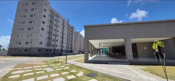 Apartamento com 2 qts no Parque Candeias com lazer completo.