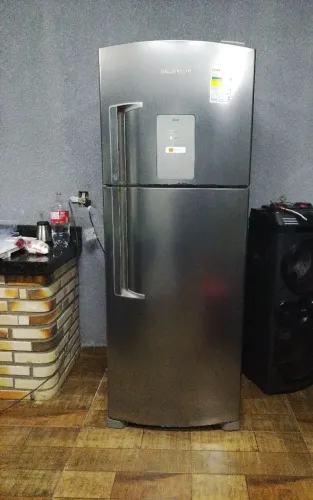 Vendo geladeira Brastemp frost free  inox