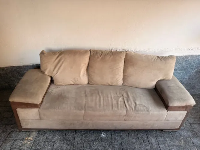 Vende-se sofá 2 e 3 lugares