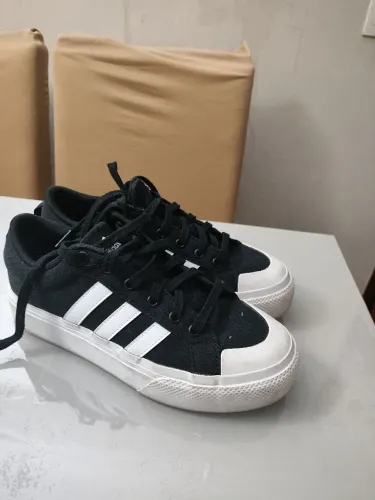 Tênis Adidas Original -39