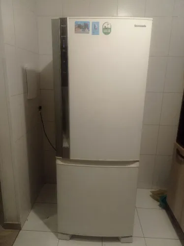 Geladeira Inverter Panasonic